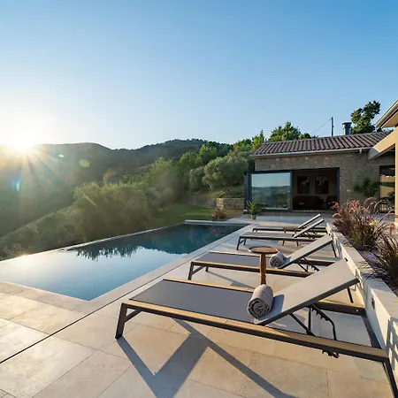 Horto With Heated Pool & Sauna *
